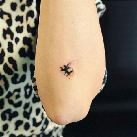 bee tattoos for guys|tiny honey bee tattoo.